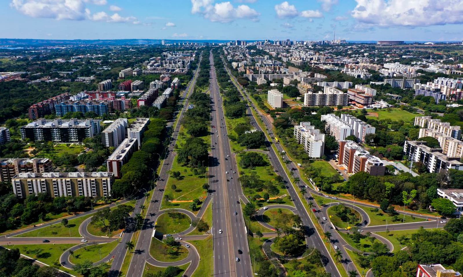 Preço médio do aluguel bate recorde e metro quadrado no DF ultrapassa R$ 42, diz pesquisa; veja regiões mais caras